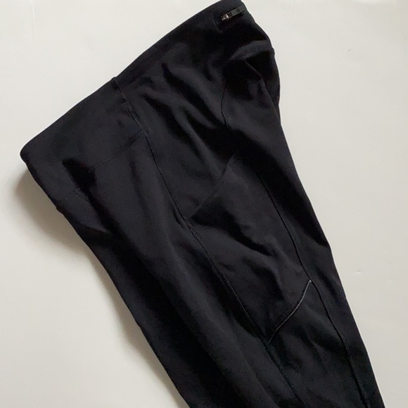 Lululemon | Crop leggings size 4 - Picture 4 of 11